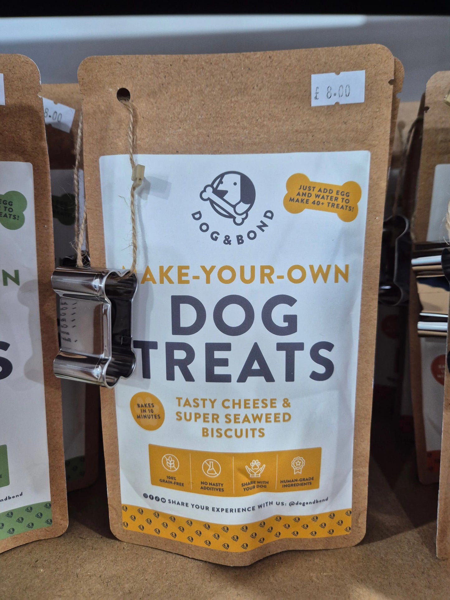 Tasty Cheese & Super Seaweed Biscuits with Bone Biscuit Cutter - DIY Kit Dog and Bond