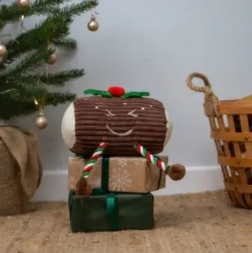 Ann Yule Log Lili + Mila's Empawrium