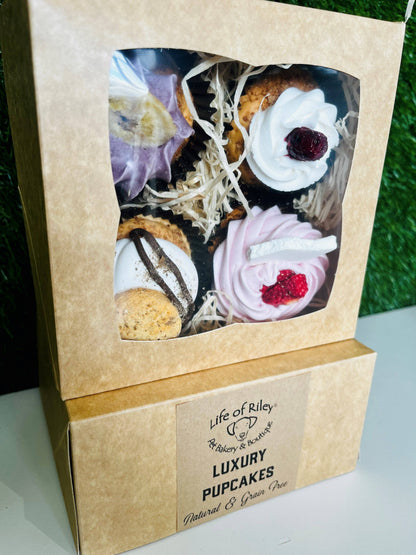 Luxury Pupcake Giftbox - 4 Cupcakes Lili + Mila's Empawrium